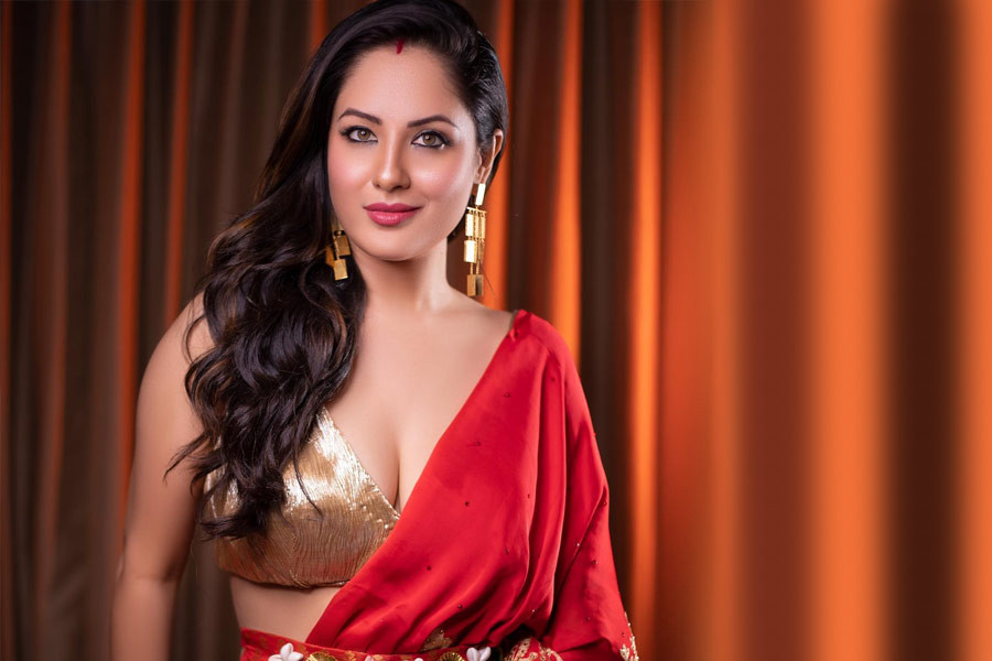 প্রাণে বাঁচলেন অভিনেত্রী পূজা
